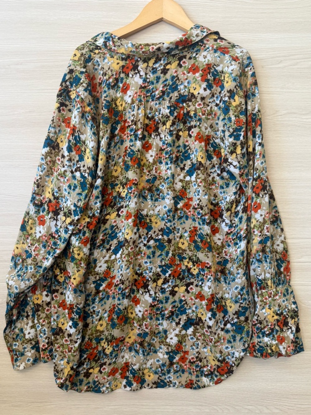 J. Jill Floral Button Up Shirt LP Wheat Painterly Cottagecore Blouse Size S - Picture 5 of 8